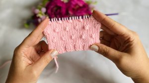 Простой способ вязания миниатюрной шишечки