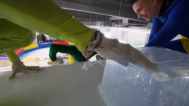 Выжить_на_СКОЛЬЗКОИ_ГОРКЕ_Челлендж_!