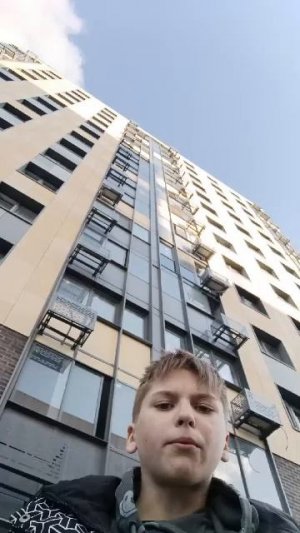 рассказываю историю про себя.