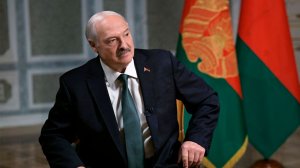 Лукашенко: Вы готовы бомбить, ломать, крошить! // Интервью RT