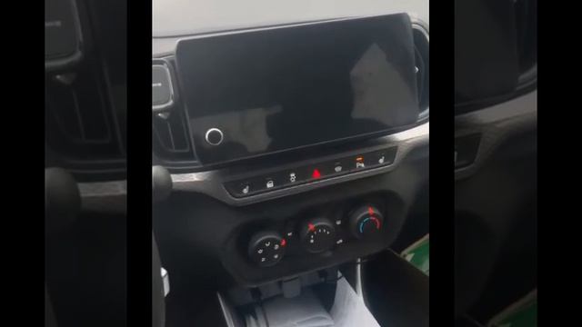 Лада Искра и развлекательное мультимедиа.