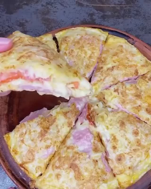 Быстрый сытный завтрак.