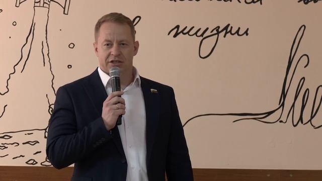 Появился мурал посвящённый дважды Герою Советского Союза лётчику-космонавту Александру Иванченкову