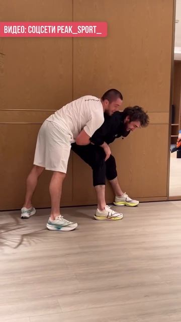 ЗАБИТ против НУРМАГОМЕДОВА: кто лучше в борьбе?