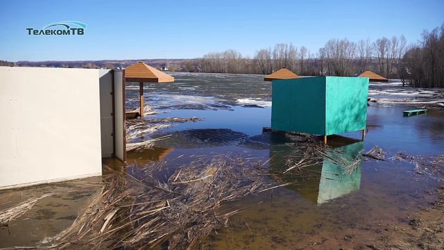 Волжские Мальдивы! Городской пляж затопило.