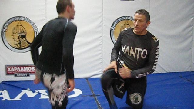 2017 год. Перевод в партер скручиванием с захватом одной руки.