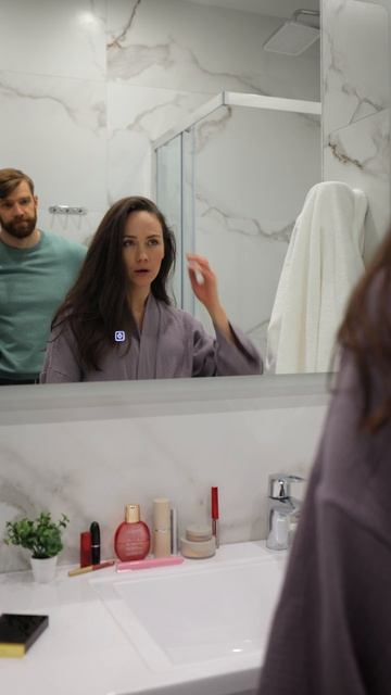 Свет ПОРТИТ лицо?