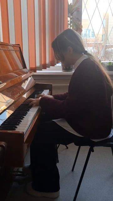 Карленко Виктория спец. фортепиано 3 класс - В. Коровицин Первая проталинка