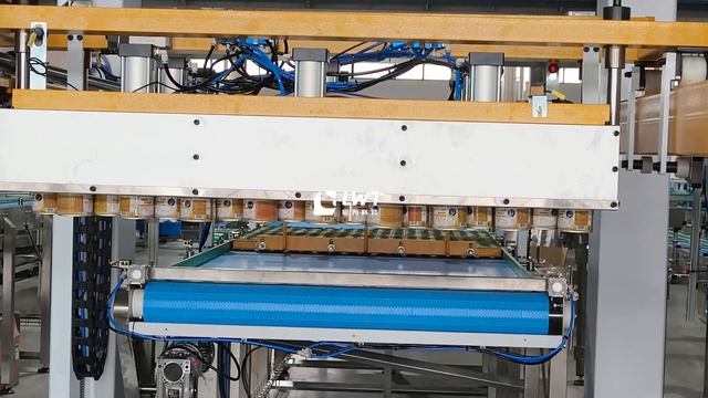 Паллетайзер для заполненных банок жестяные банки