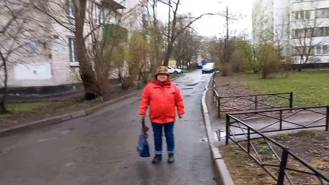 16 и 17 апреля 2026. Апрельская жизнь...