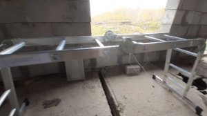 Обзор лестницы стремянки для ремонта в доме