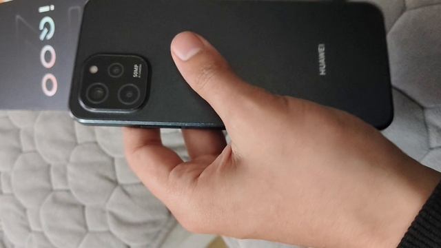 у меня теперь новый телефон айку Z10 советую взять у этого телефона он быстрый и мощный