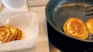 Самые ВКУСНЫЕ ТВОРОЖНЫЕ ОЛАДУШКИ! #мамаотличника #рецепт #сырникинасковороде