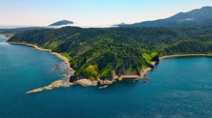 Остров Кунашир. Мыс Столбчатый