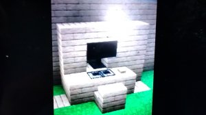 как сделать такой компьютер.                                              👆 в маенкрафт