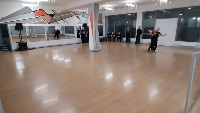 16 апреля. Венский: пивоты левый поворот флекер пивоты...