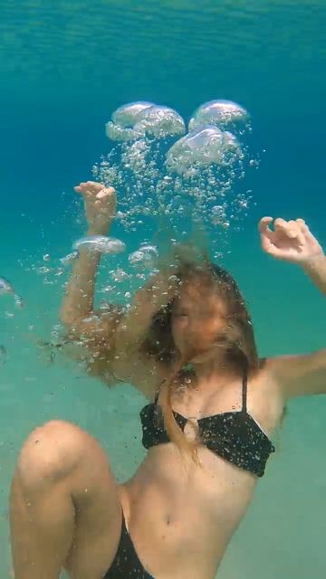 Купание на природе