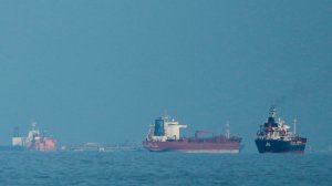 Иран из-за перемирия в Ливане разблокировал Ормузский пролив