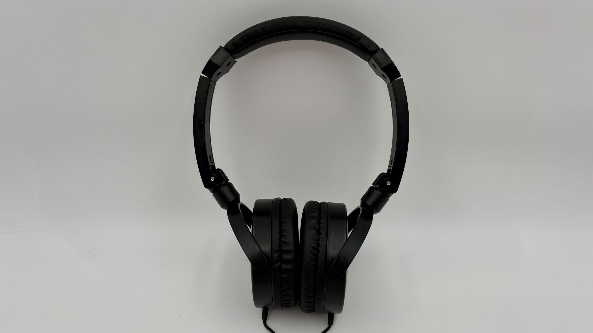 Обзор проводных наушников AuraSonics FINE F202BK