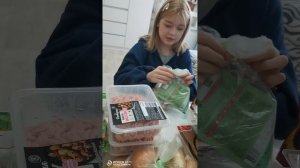 Распаковоч от Вари 😁