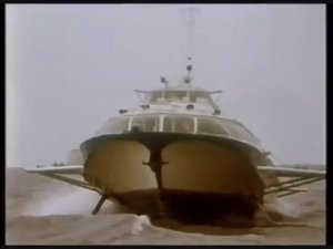 Комета выходит в океан