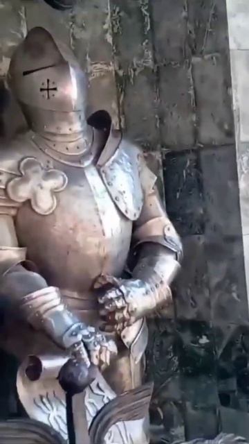 ОТ СТЕНЫ ЯЩИКОВ ДО СПЯЩЕГО РЫЦАРЯ 