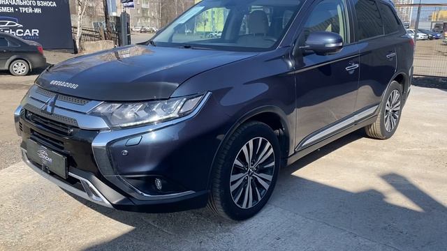 Mitsubishi Outlander, 2019, VIN Z8TXTGF3WKM036269