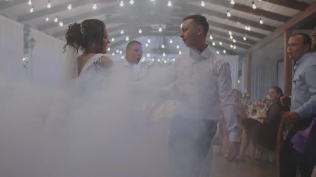 Ведущая Волгодонск 8951-492-26-85