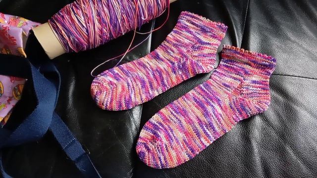 Носки для Сашеньки #вязание #вязаниеспицами #хобби #носки