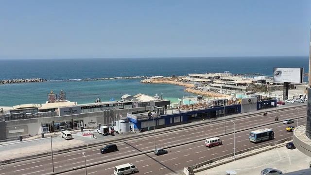 С Днём рождения, из Египта с тёплыми пожеланиями именинникам. Мир Универсологии