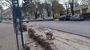 Кисловодск. Ремонт пр.Дзержинского: вместо вековых елей будет плитка! 17.04.2026 г.