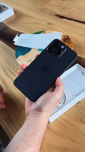 Распаковка iPhone 15 Pro Max Blue Titanium смотреть онлайн