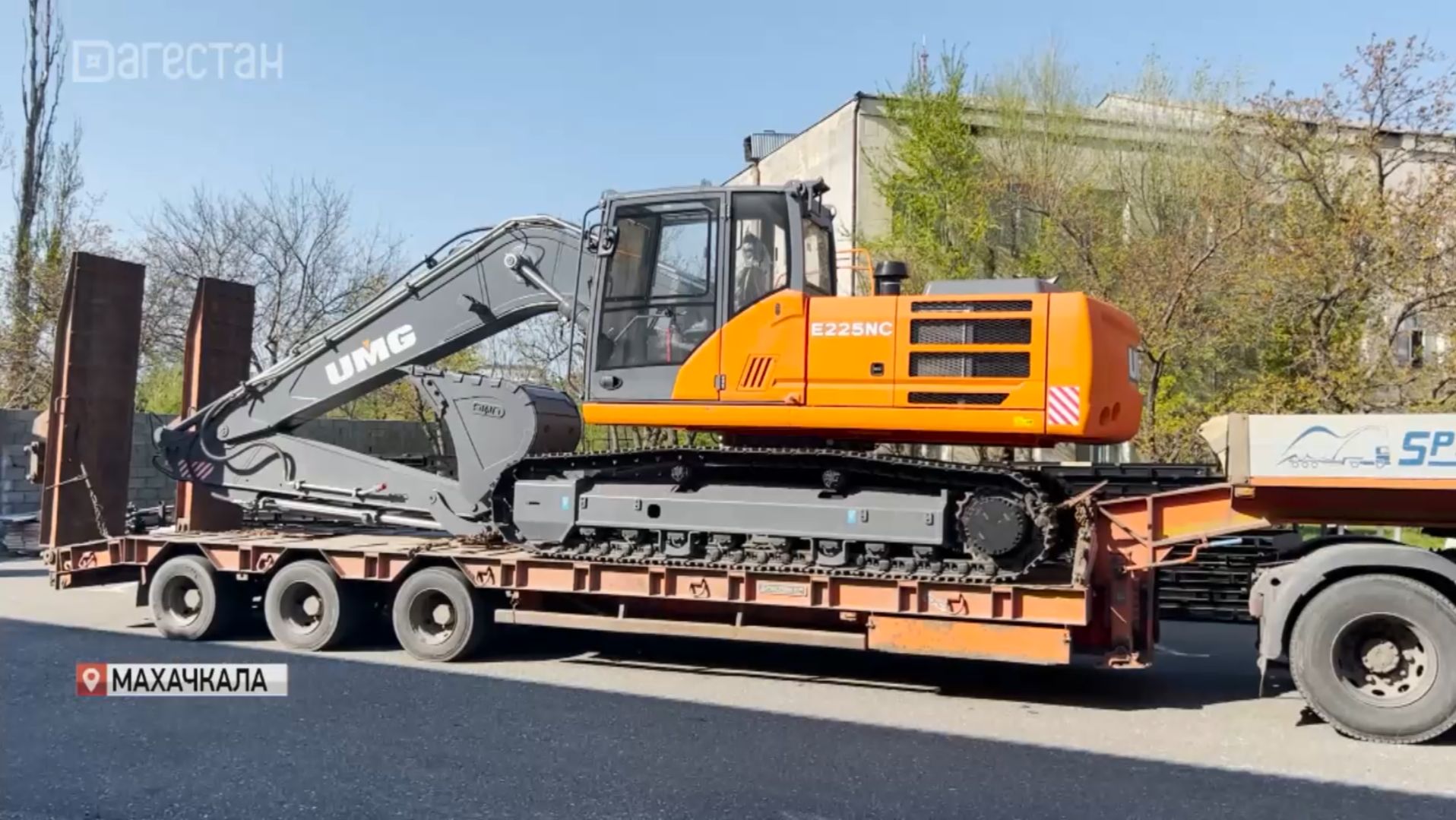 «Дагмелиоводхоз» приобрёл новый гусеничный экскаватор