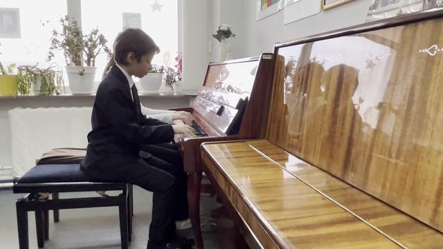 Семпрефортепиано Головач-Мартынова В. Гаврилин Подражание старинному,А.Петров Песенка о мор. дьяволе