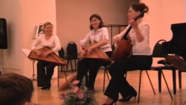 Уральская плясовая в обработке В.Тихова исполняет ансамбль Стевия