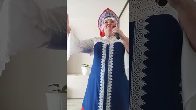 Танюшка Хохотушка в образе.mp4