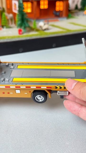 Эвакуатор 🚚 Распаковка и обзор! Крутая машинка 😍