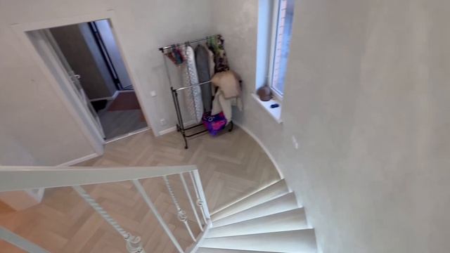 2_5411210428439104357