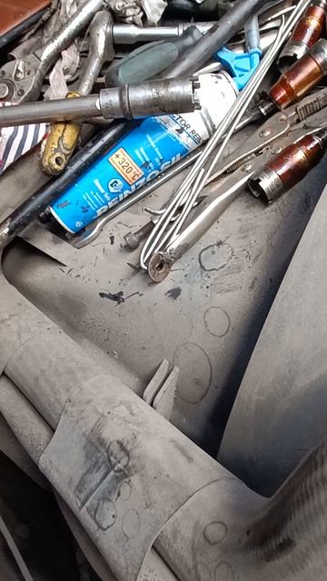 замена стаканов форсунок Мерседесы.