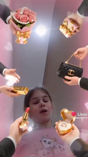 Like_7608488206250530810