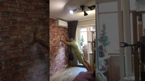 Подъёмы на носки с упором в стену (на 2ух ногах и по 1ой)