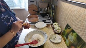 Испекла Карамельный пирог / Распикировала помидоры, цветы