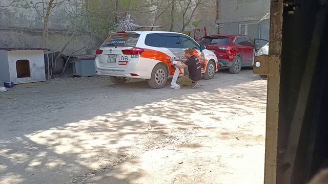 Брендирование автомобиля...