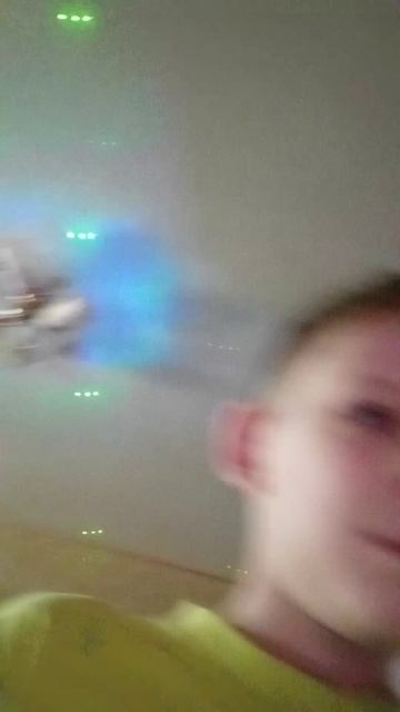 ничего такого просто ем шоколадку Alpen Gold