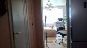 САМА СЕБЕ ПАРИКМАХЕР😁