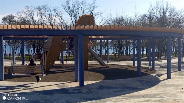 А море-море-мио!