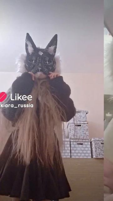 Как думаете чьи волосы красивее мои или у Мии Бойки?