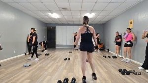📹 Full Body Toning Workout With Dumbbells → 👤 #CARDIO_DANCE_WITH_CLAU_PATY