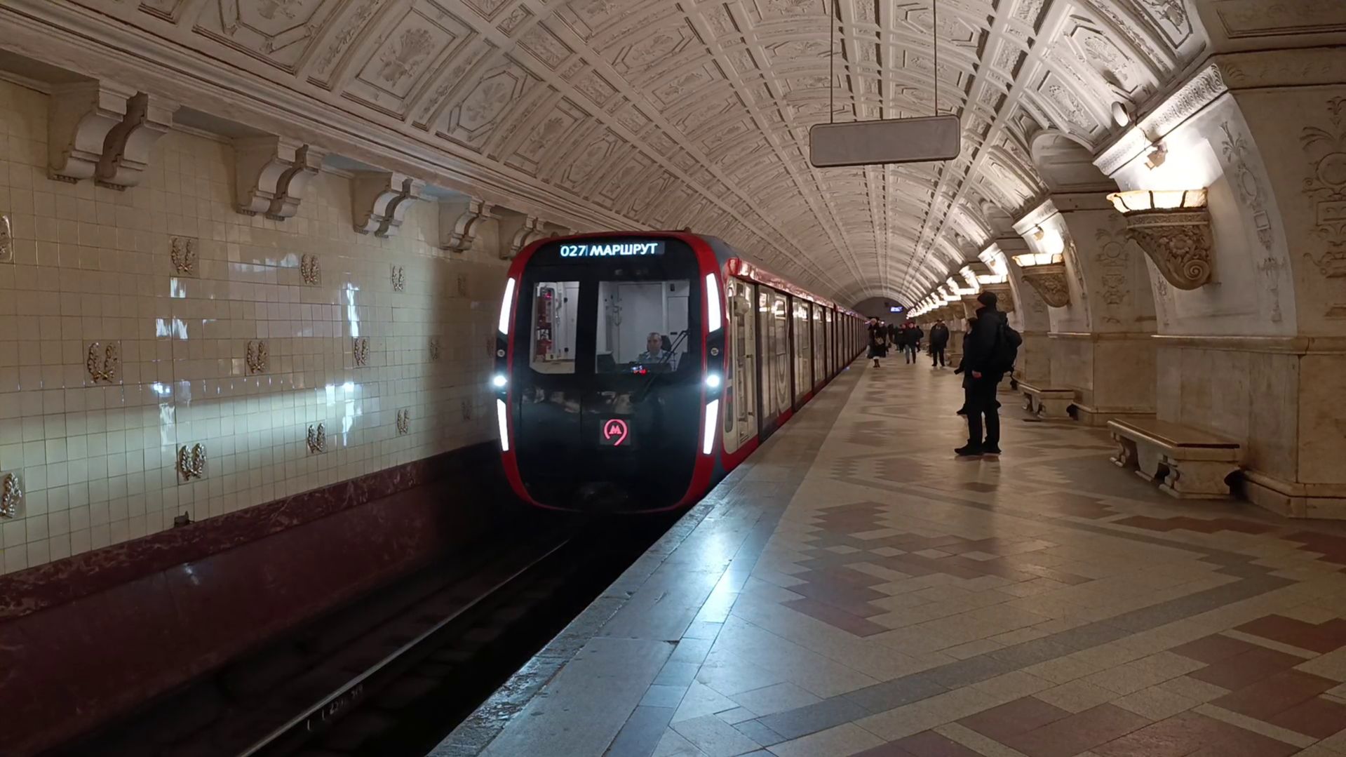 Метро Москвы огромная красивая подборка станций и проезд метропоезда | Столица России Москва