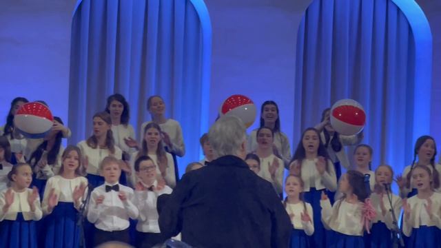 Детство-это я и ты